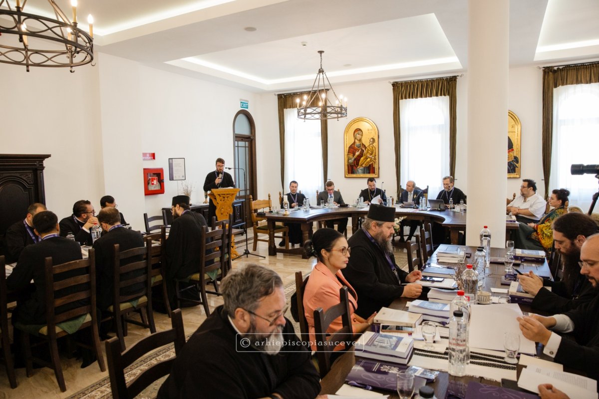 Familia creștină, în atenția cercetătorilor în drept canonic 374037