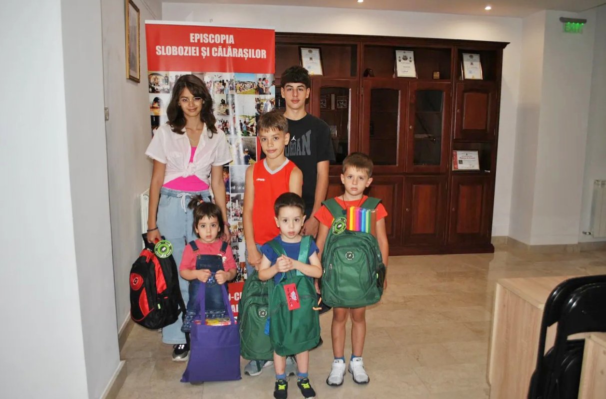 Sprijin pentru copiii din familii aflate în dificultate la început de an școlar 374261