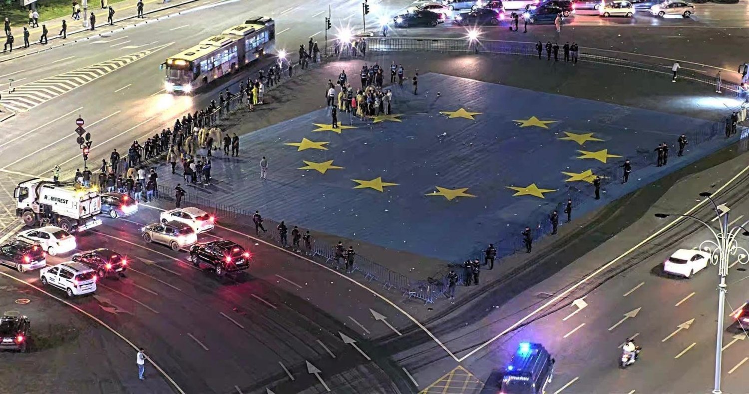 Violențe în Piața Victoriei 374302