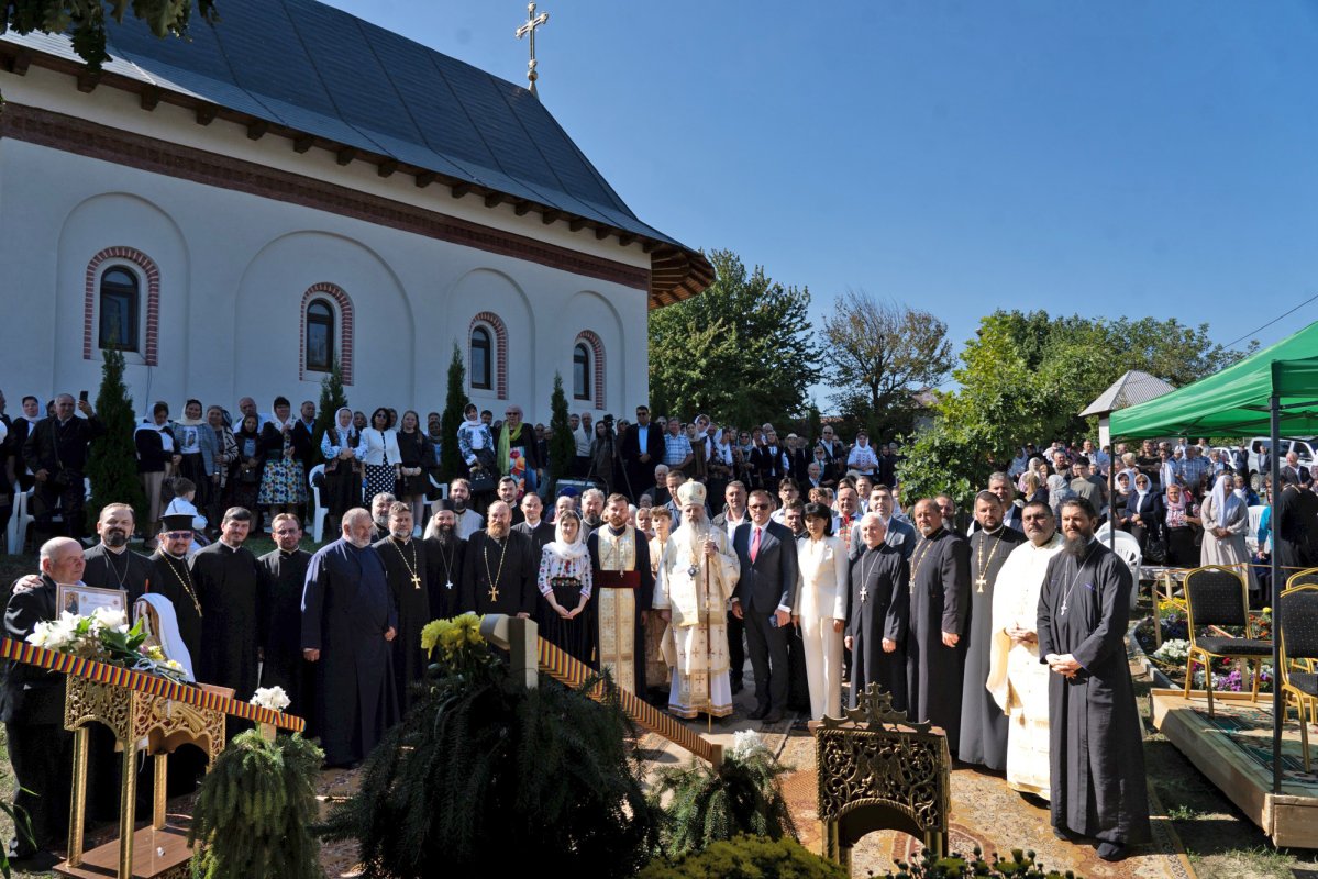 Biserica Parohiei „Înălțarea Domnului” Loturi Enescu, Dorohoi, a fost sfințită 374579