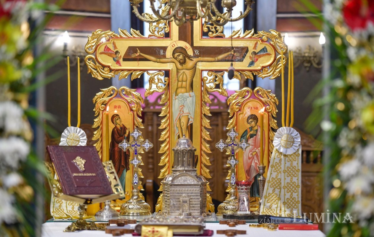 Purtarea crucii 326514