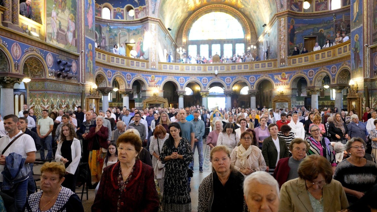 Duminica după Înălțarea Sfintei Cruci la Catedrala Mitropolitană din Sibiu 374596