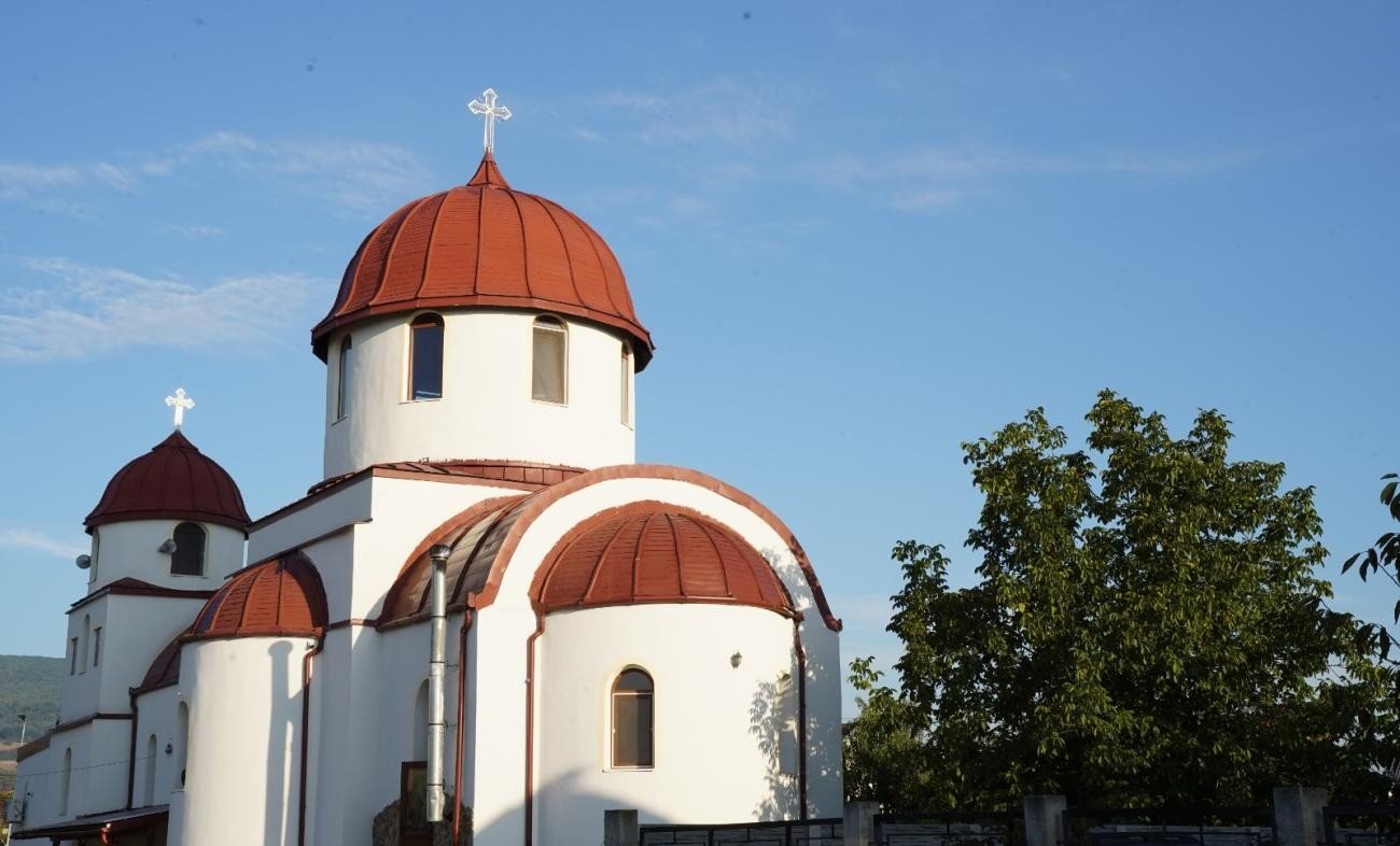 Slujba de târnosire a bisericii din Parohia Alba Iulia - Dealul Furcilor 374664