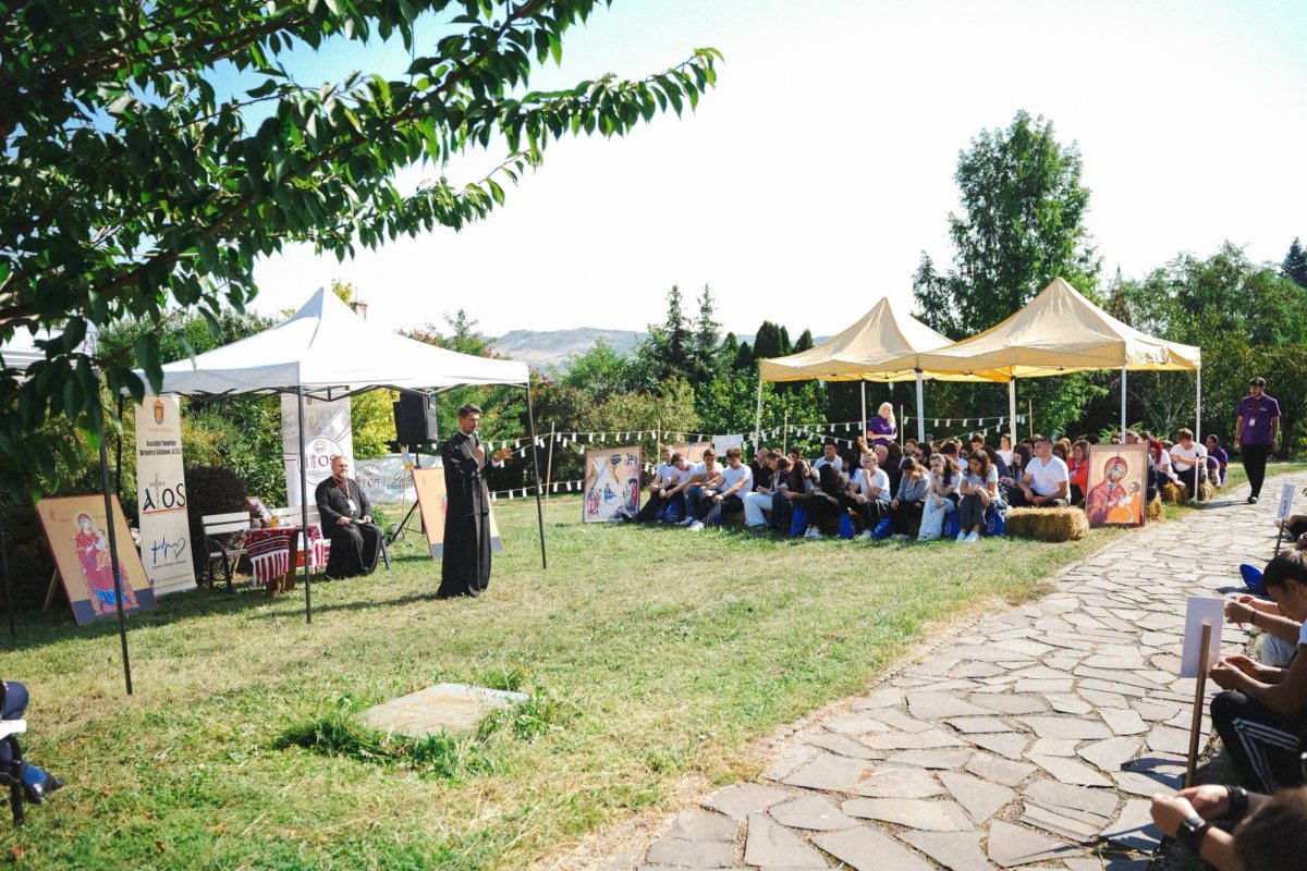 Întâlnirea Tinerilor Ortodocși din Episcopia Sălajului 374748