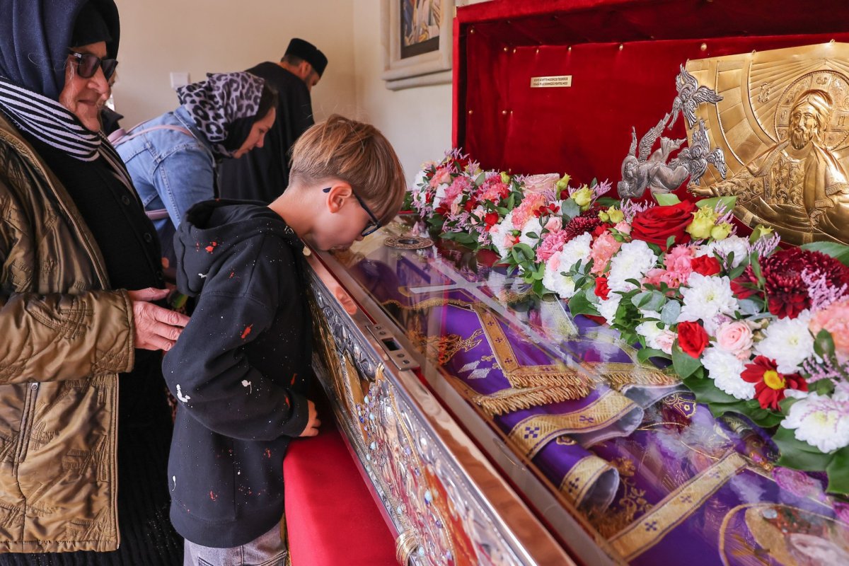 Mii de pelerini la hramul mănăstirii vrâncene Brazi 374764