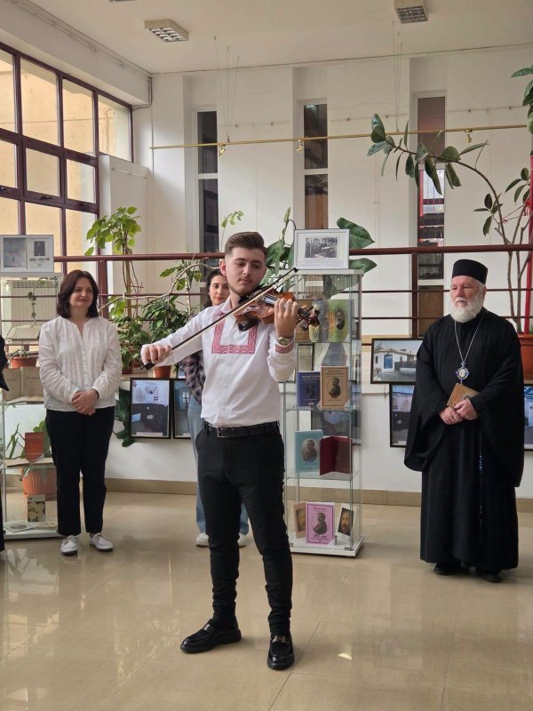 Zilele Bibliotecii Județene „Panait Cerna” din Tulcea 374999