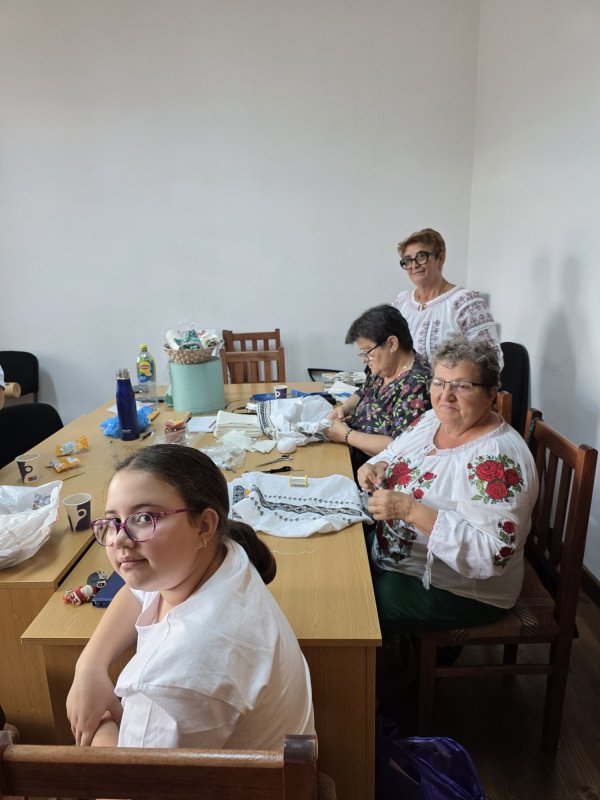 Salvatori ai patrimoniului din Țara Vrancei 374471