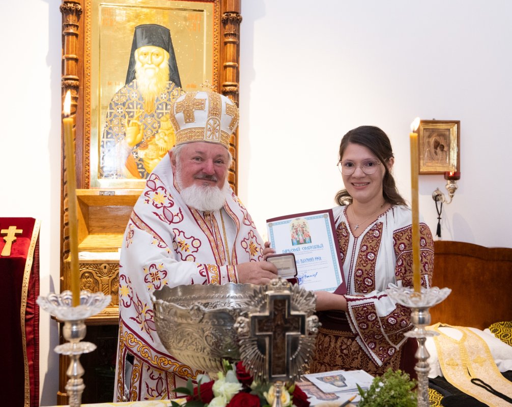 Sfântul Antim Ivireanul, cinstit la ctitoria sa din Capitală 375056