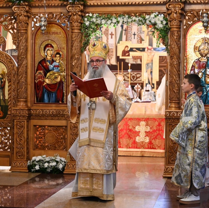 Târnosirea Catedralei Eroilor din Hunedoara 375180