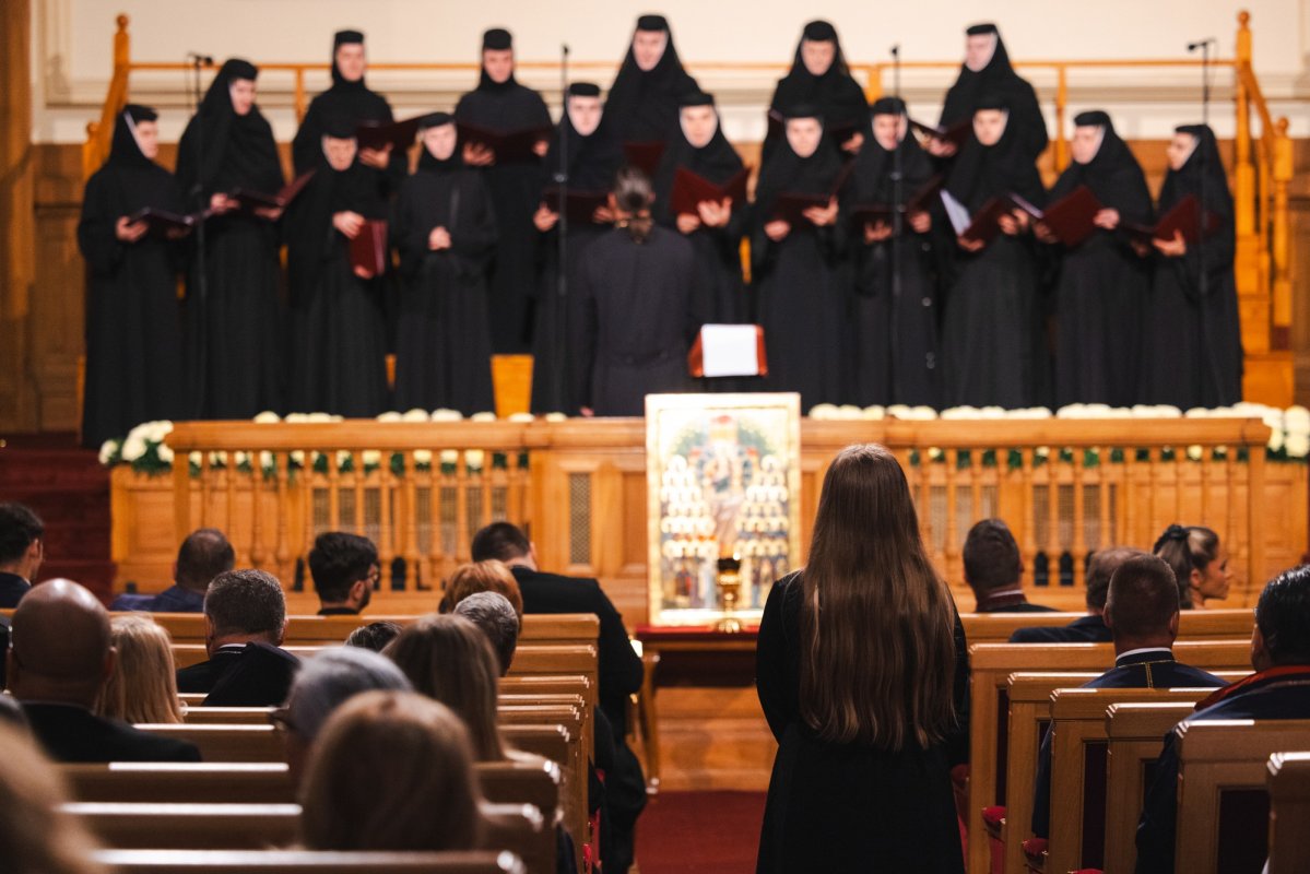 Concertul Festivalului‑concurs „Lăudați pe Domnul!” la Palatul Patriarhiei 375460