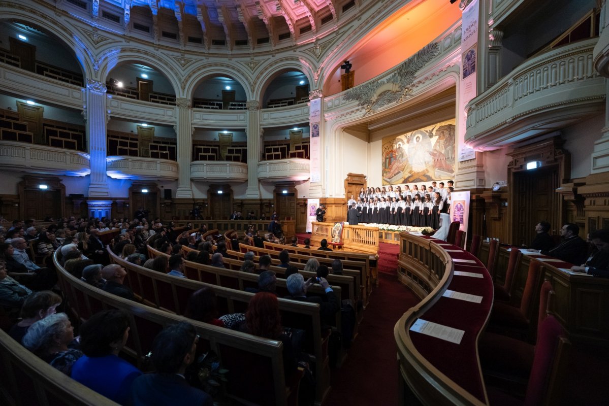Concertul Festivalului‑concurs „Lăudați pe Domnul!” la Palatul Patriarhiei 375473