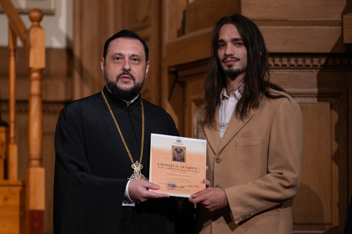 Concertul Festivalului‑concurs „Lăudați pe Domnul!” la Palatul Patriarhiei 375493