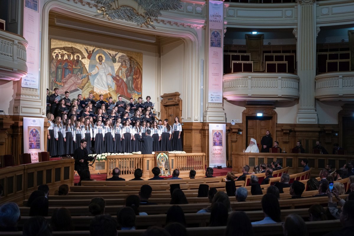 Concertul Festivalului‑concurs „Lăudați pe Domnul!” la Palatul Patriarhiei 375498