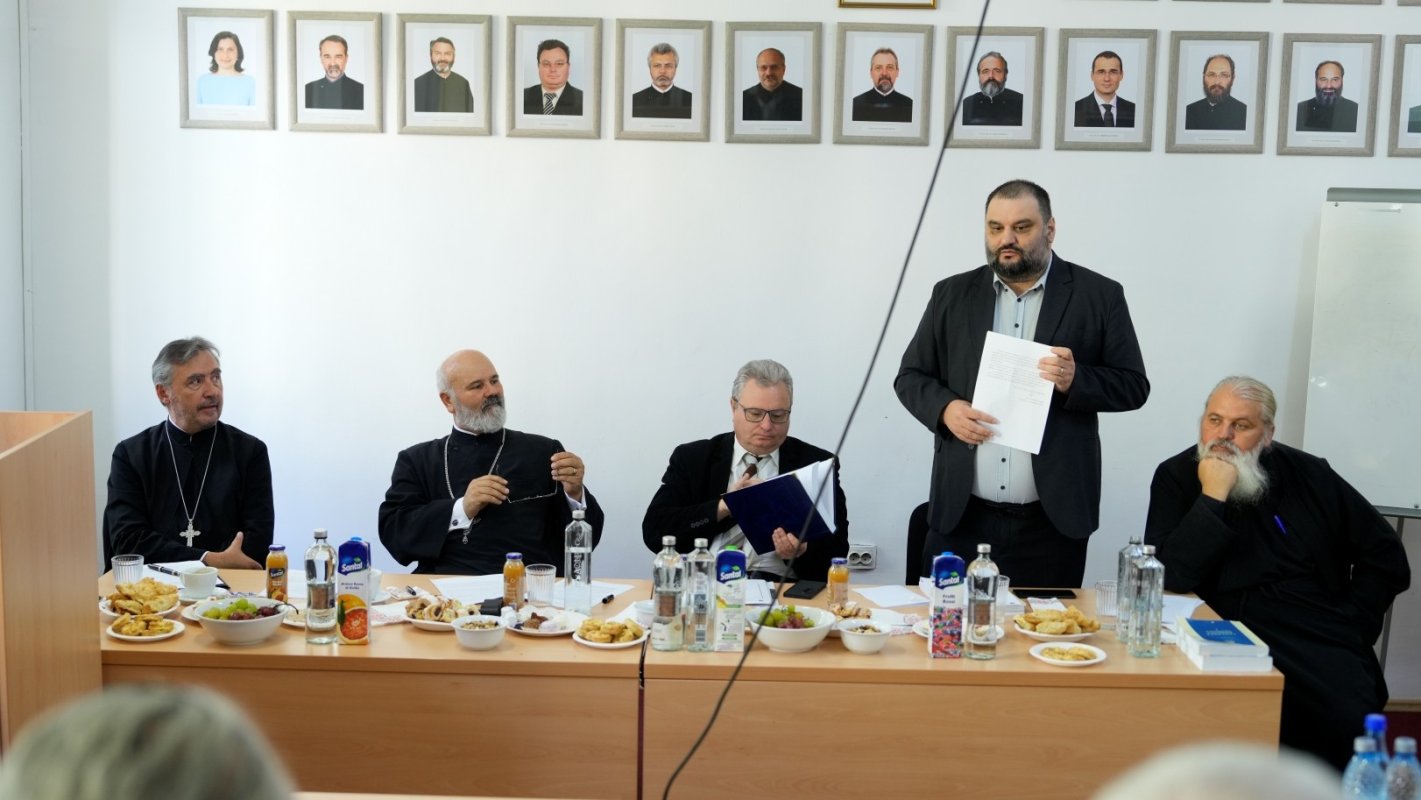Teze de doctorat susţinute public la Facultatea de Teologie din Sibiu 375366