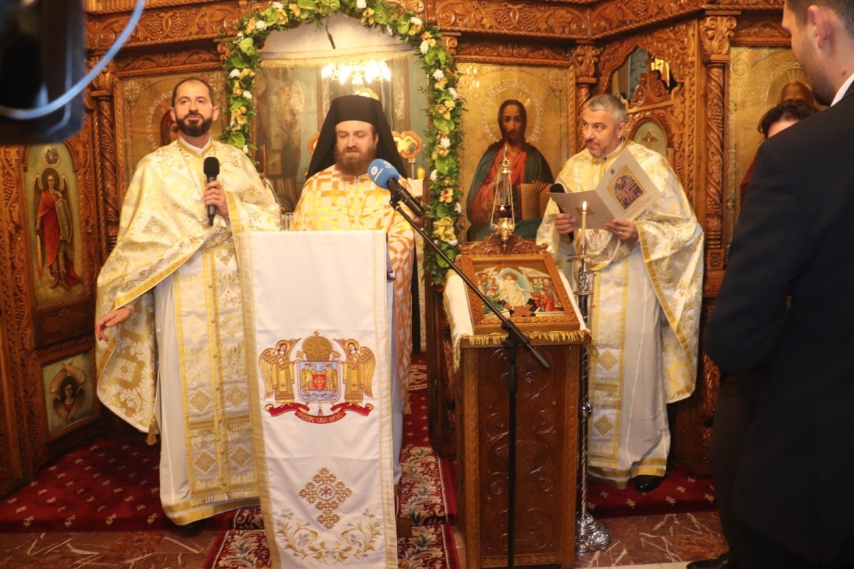 Parohia Vintilă Vodă din Popești‑Leordeni a sărbătorit 350 de ani de la întemeiere 375599