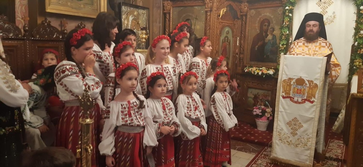 Parohia Vintilă Vodă din Popești‑Leordeni a sărbătorit 350 de ani de la întemeiere 375600