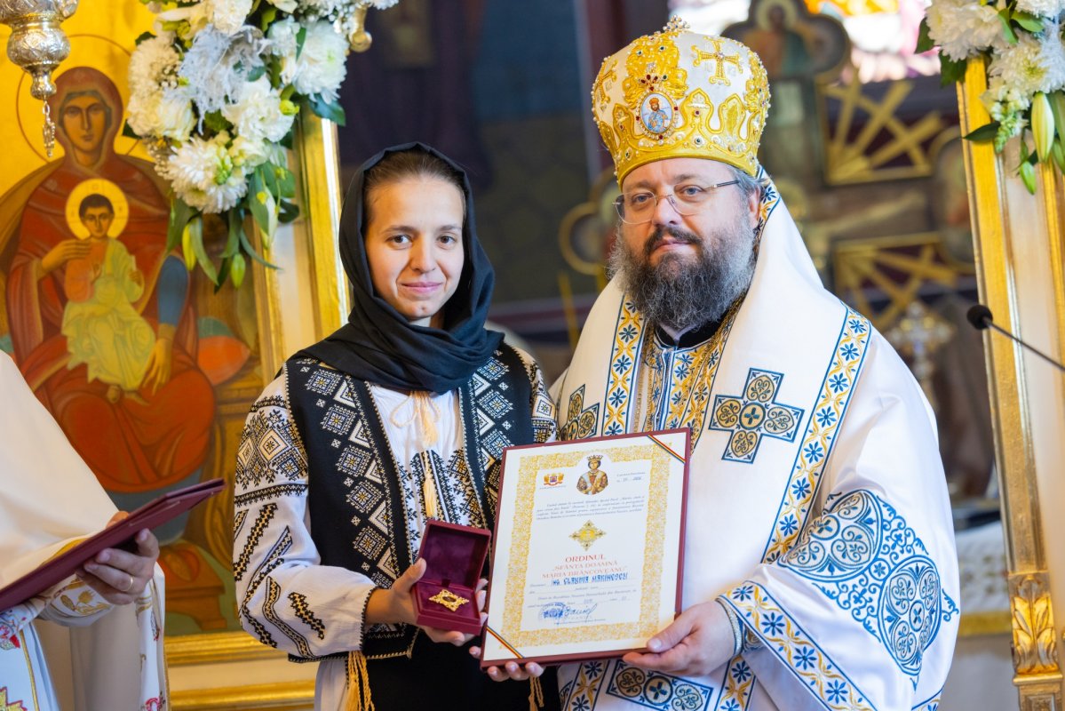 Târnosirea bisericii Parohiei Vârteju din județul Ilfov 375652
