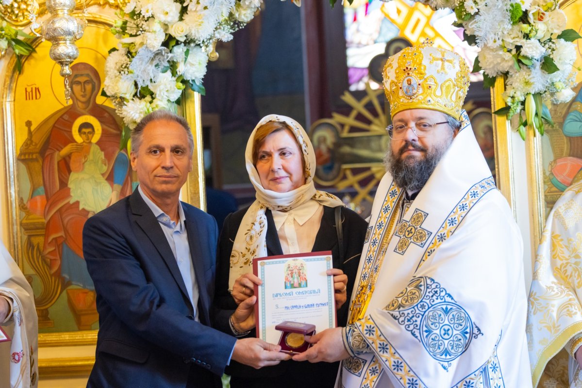 Târnosirea bisericii Parohiei Vârteju din județul Ilfov 375658