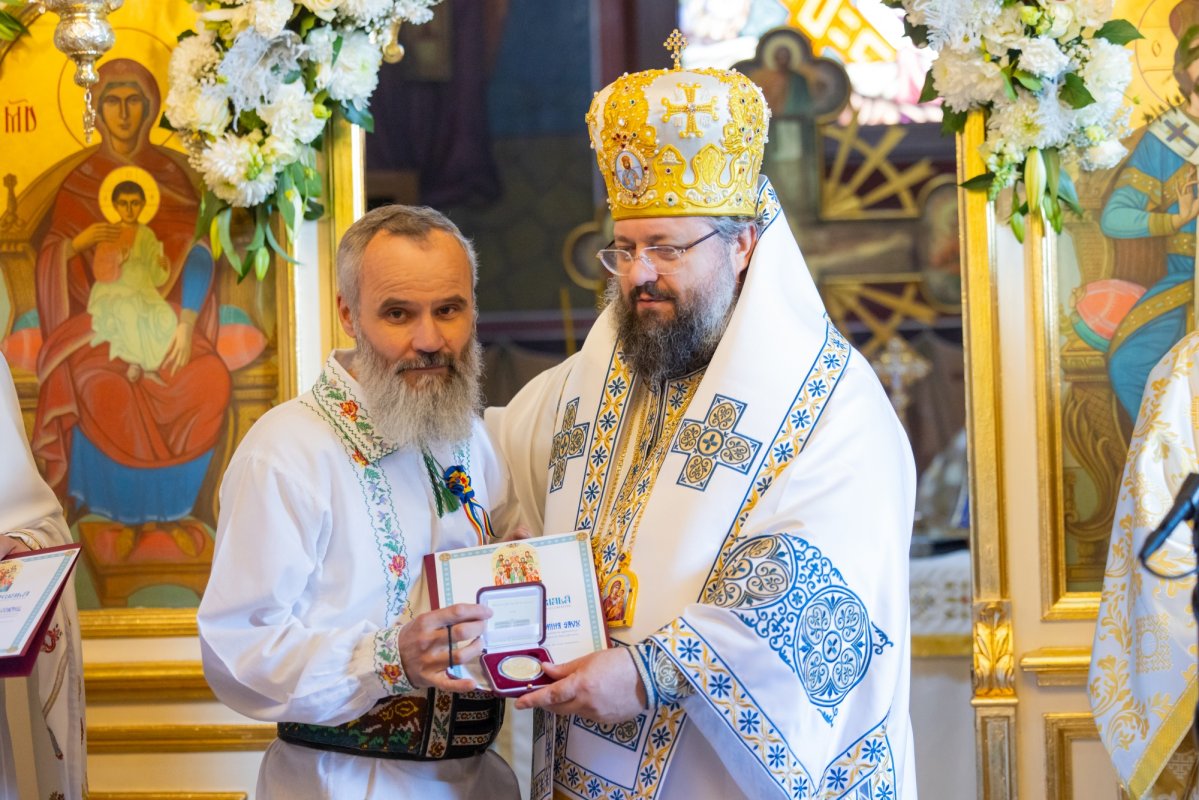 Târnosirea bisericii Parohiei Vârteju din județul Ilfov 375659