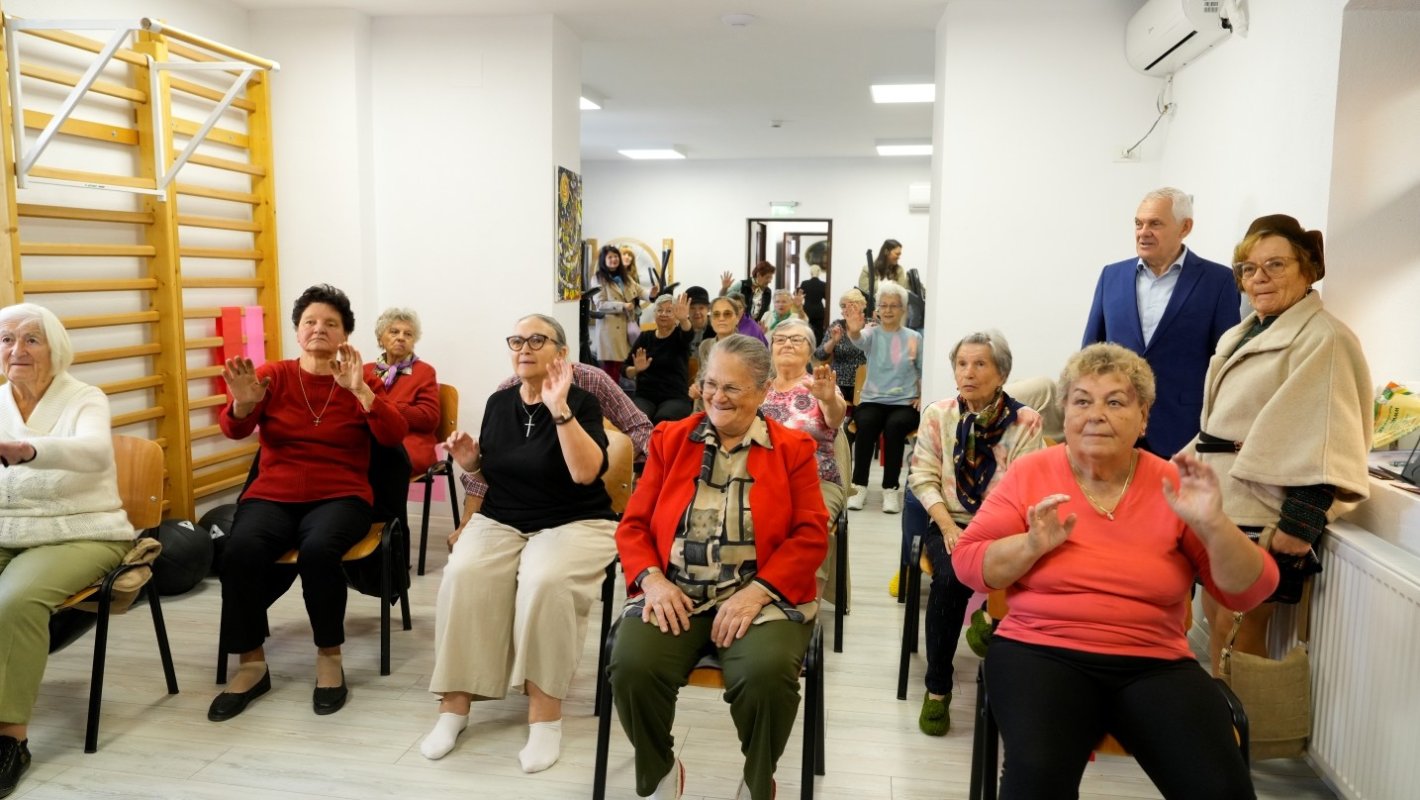 Ziua Internațională a Persoanelor Vârstnice sărbătorită la Sibiu 375518