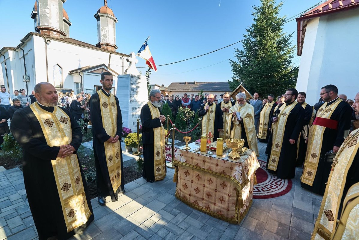 Sfinţire de capelă într-o parohie din judeţul Prahova 375726