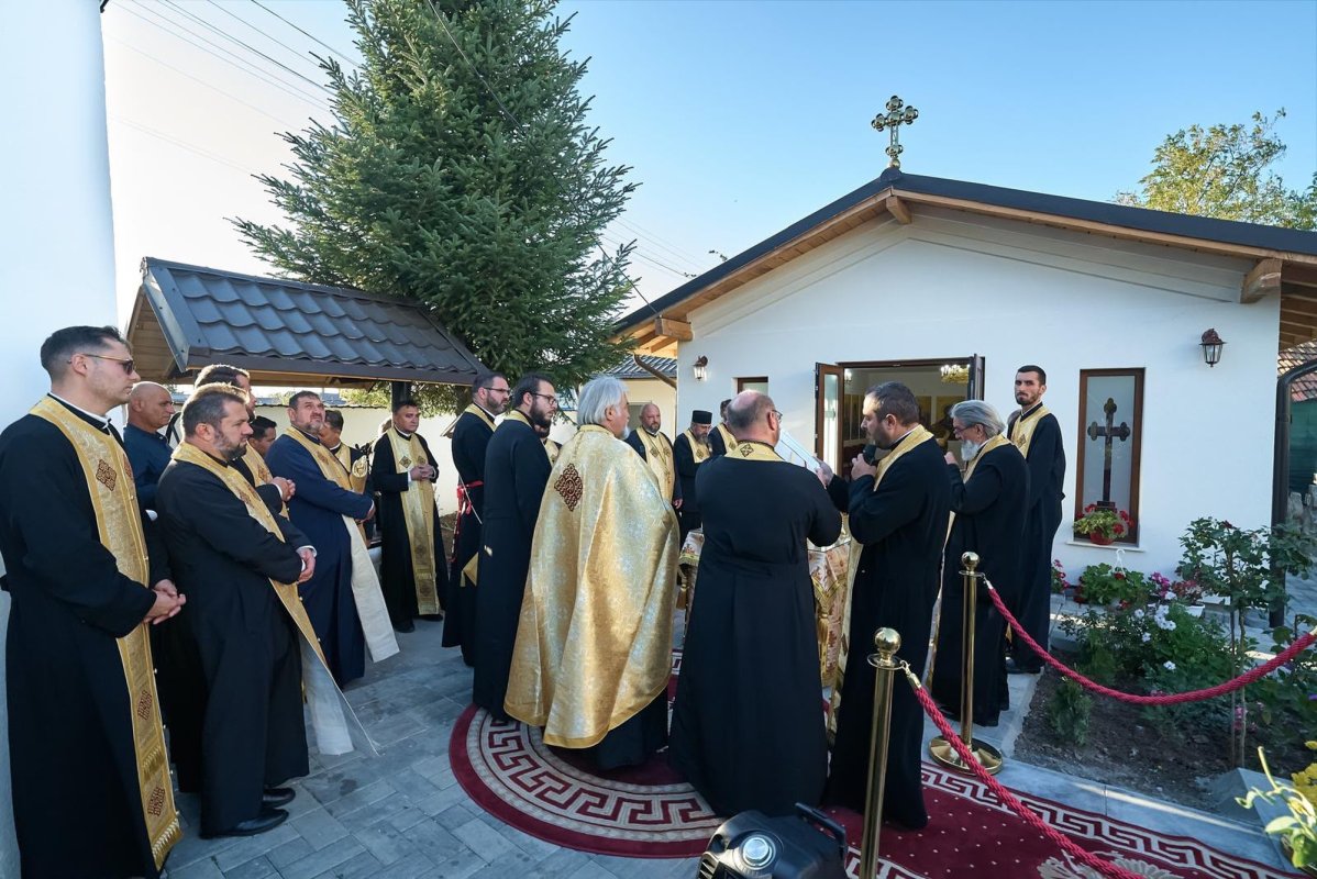 Sfinţire de capelă într-o parohie din judeţul Prahova 375728
