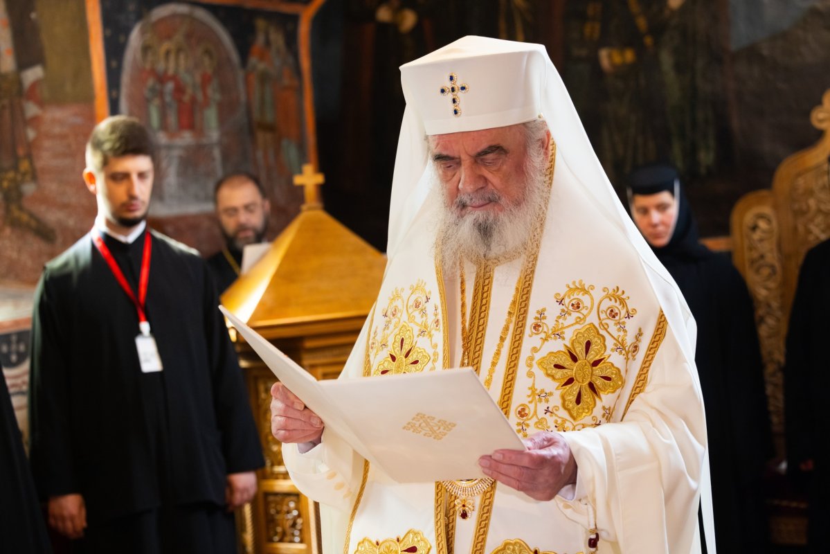 Sfințirea raclei Sfintei Cuvioase Mucenițe Evloghia de la Samurcășești 375746