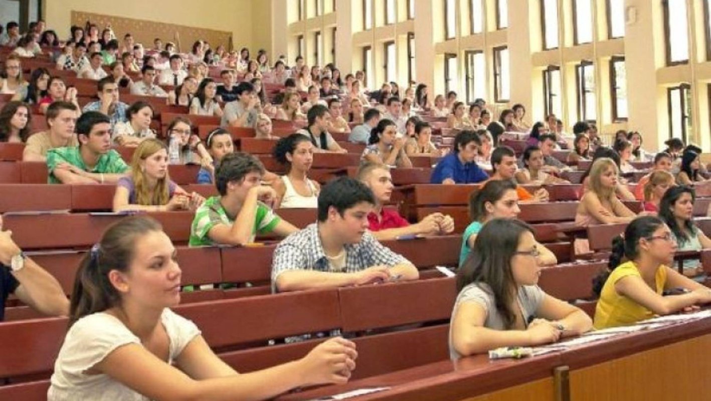 Cunoaștere și carieră 374949