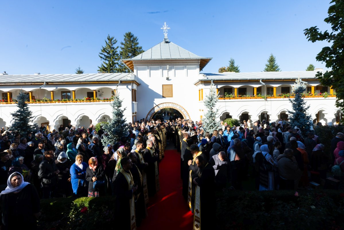 Proclamarea locală a canonizării Sfintei Cuvioase Mucenițe Evloghia de la Samurcășești 375955