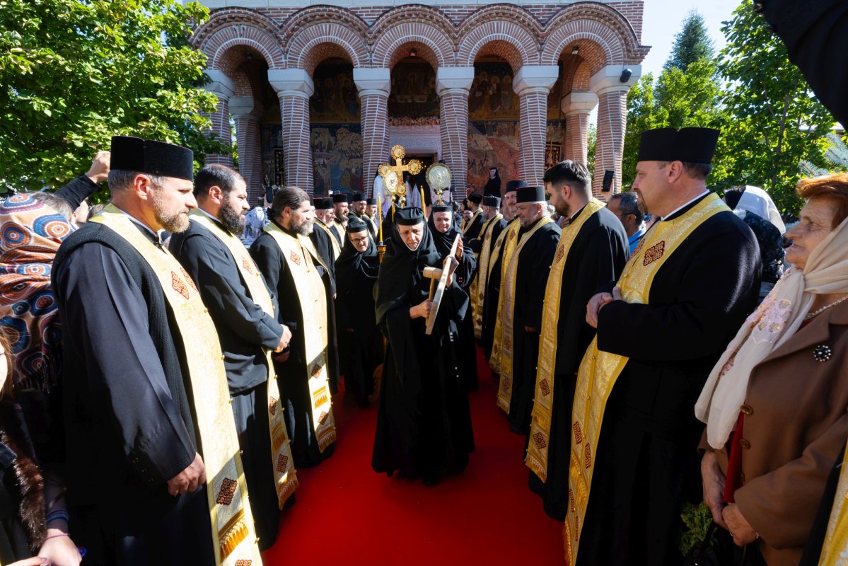 Proclamarea locală a canonizării Sfintei Cuvioase Mucenițe Evloghia de la Samurcășești 375977
