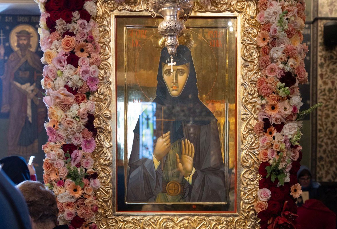 În misiune și privegheri adeseori, în iubire de Dumnezeu și aproapele mereu... 376105