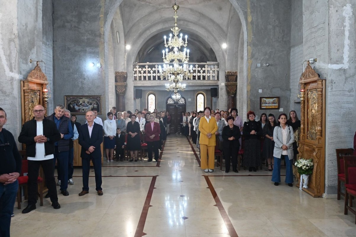 Liturghie arhierească în municipiul Salonta 376143