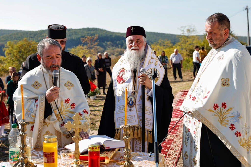 Piatră de temelie pentru o nouă biserică în judeţul Gorj 376269