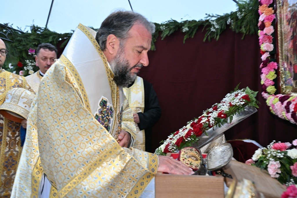 Popas de rugăciune la Mănăstirea Călugăra din Caraş-Severin 376453