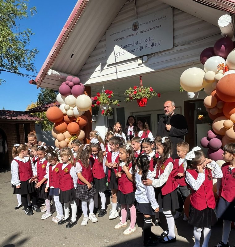 Sărbătoarea anuală a beneficiarilor de la Cantina socială „Sfânta Filofteia” 376458