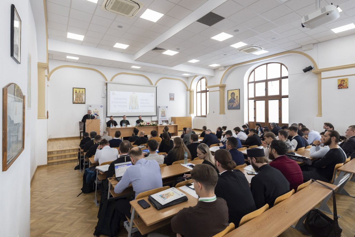Simpozionul Internațional de Teologie de la Bucureşti, la final 376488