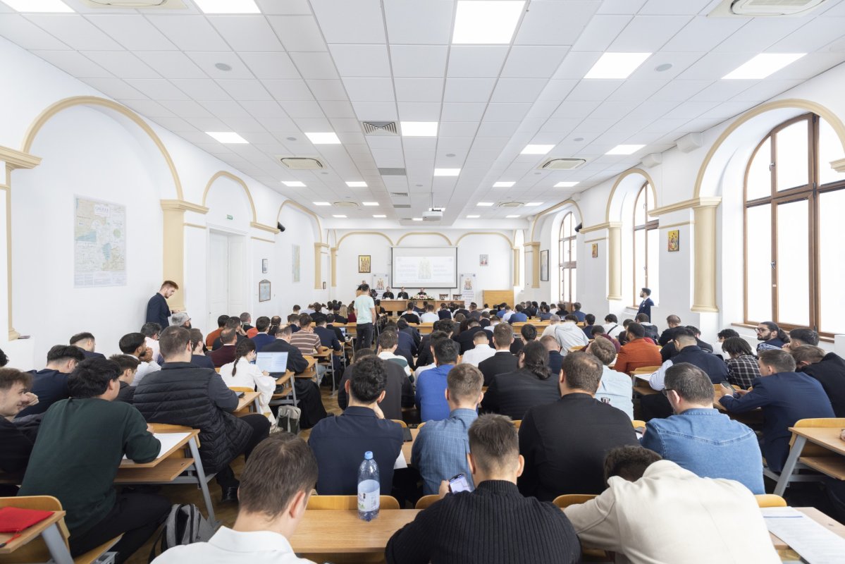 Simpozionul Internațional de Teologie de la Bucureşti, la final 376489
