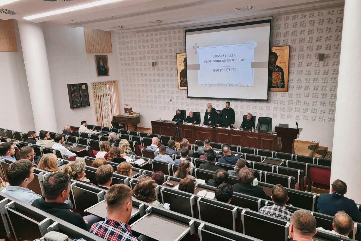 Consfătuirea anuală a profesorilor de religie din judeţul Cluj 376572