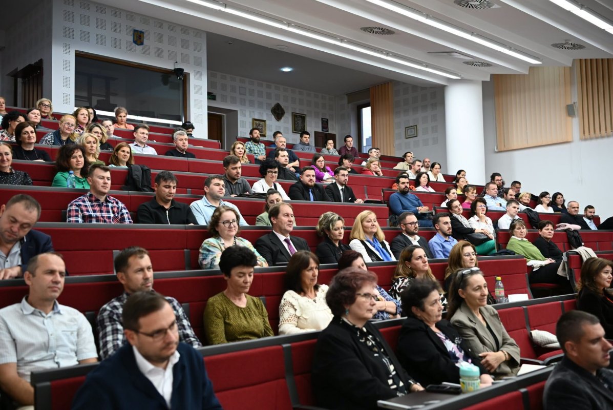 Consfătuirea anuală a profesorilor de religie din judeţul Cluj 376577