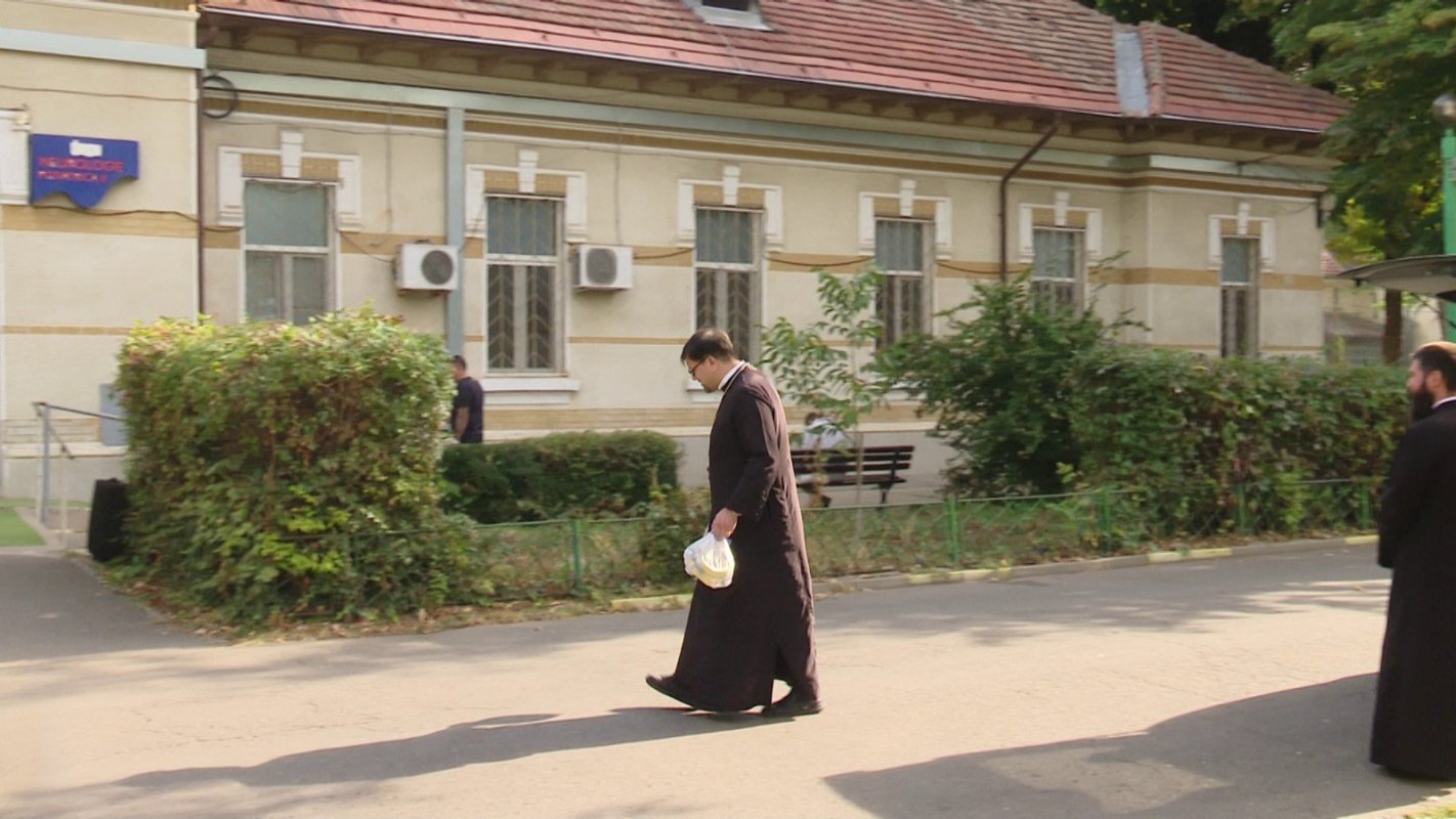 Rugăciune și activități terapeutice la Spitalul „Prof. Dr. Alexandru Obregia” din București 376594