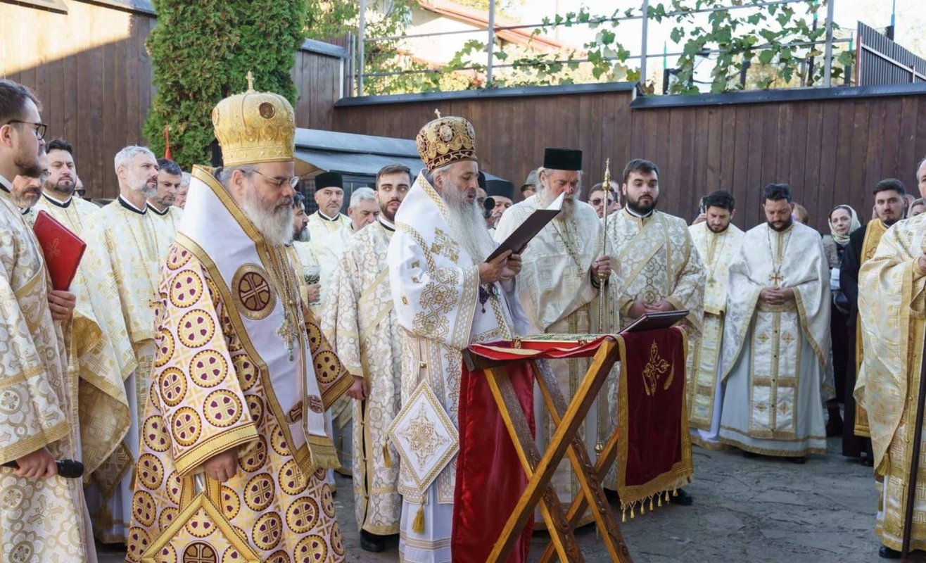 Biserica „Buna Vestire” din Cercu‑Bârnova a primit veșmântul sfințirii 376630