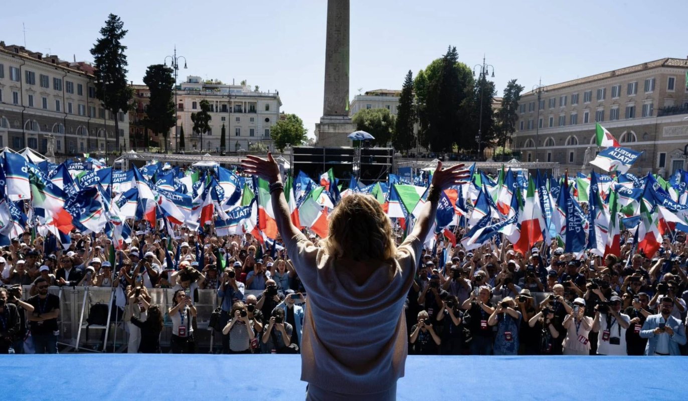 Giorgia Meloni schimbă sistemul electoral din Italia 376612
