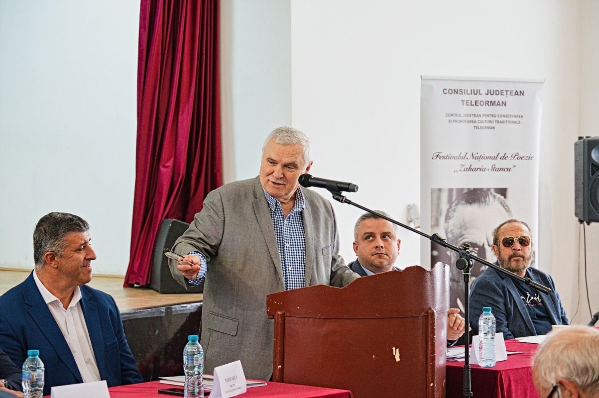 Festival cu aromă de gutui și pâine caldă pentru Zaharia Stancu  376803