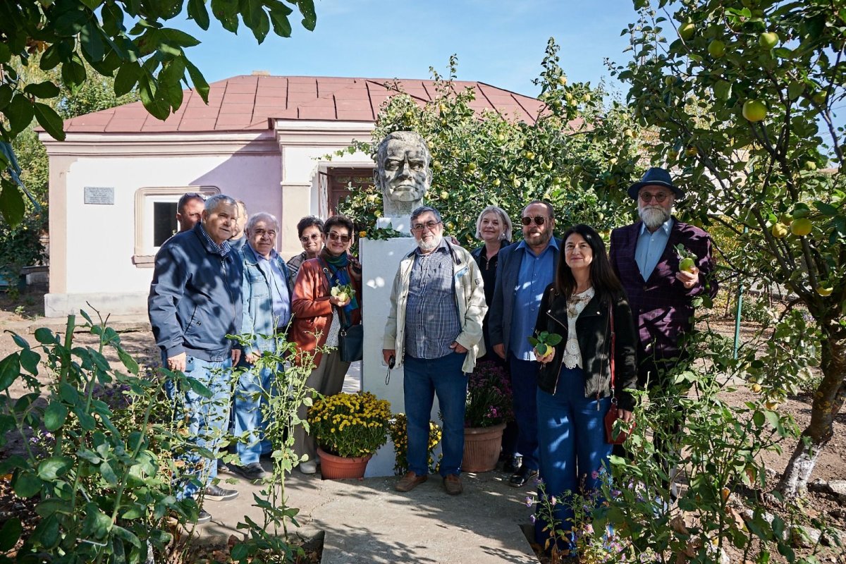 Festival cu aromă de gutui și pâine caldă pentru Zaharia Stancu  376805