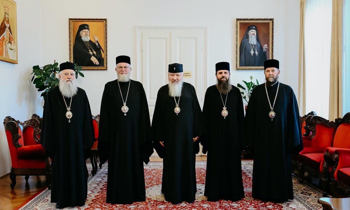 Şedinţă de lucru a Sinodului Mitropoliei Clujului, Maramureșului şi Sălajului 376838