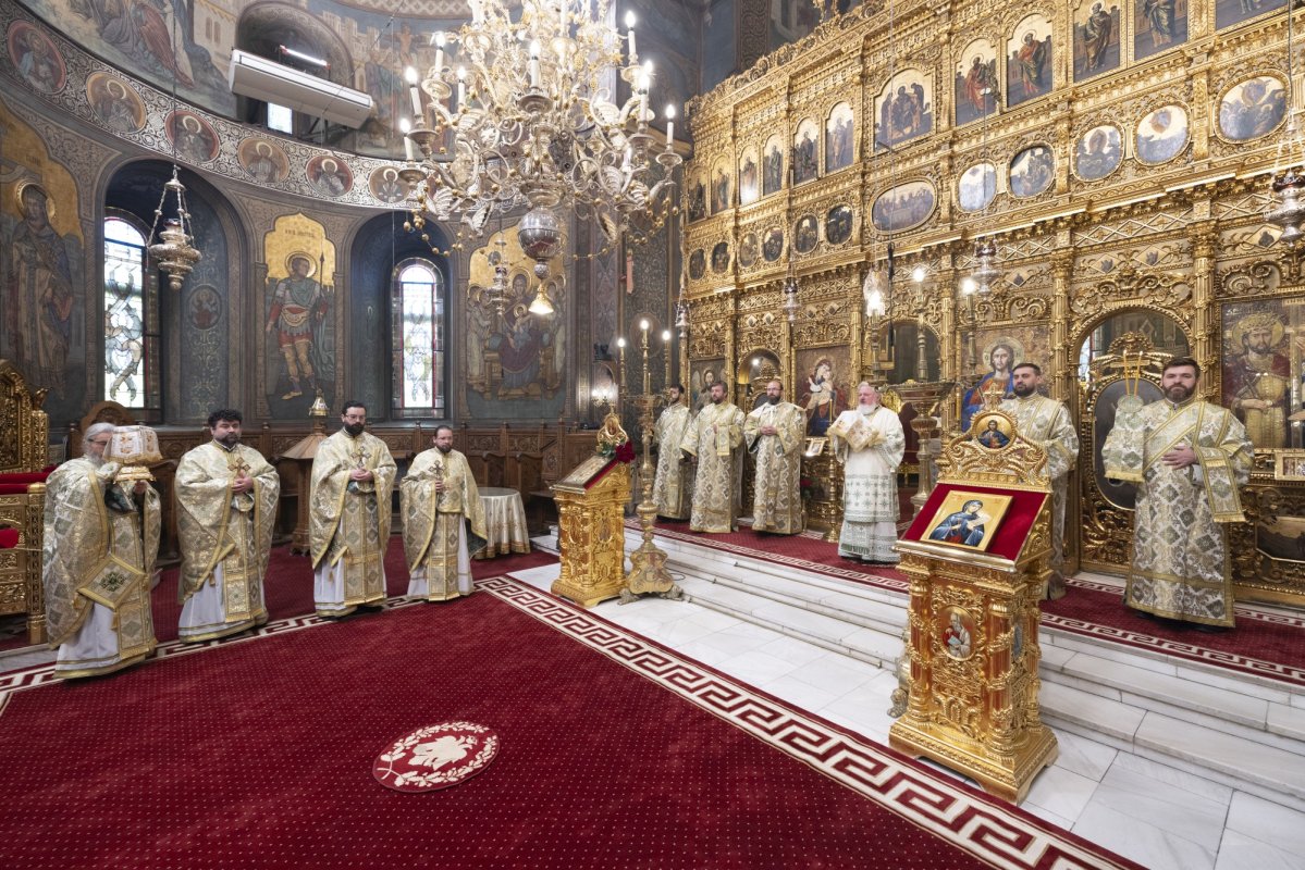 Sfânta Cuvioasă Parascheva cinstită pe Colina Bucuriei 376959