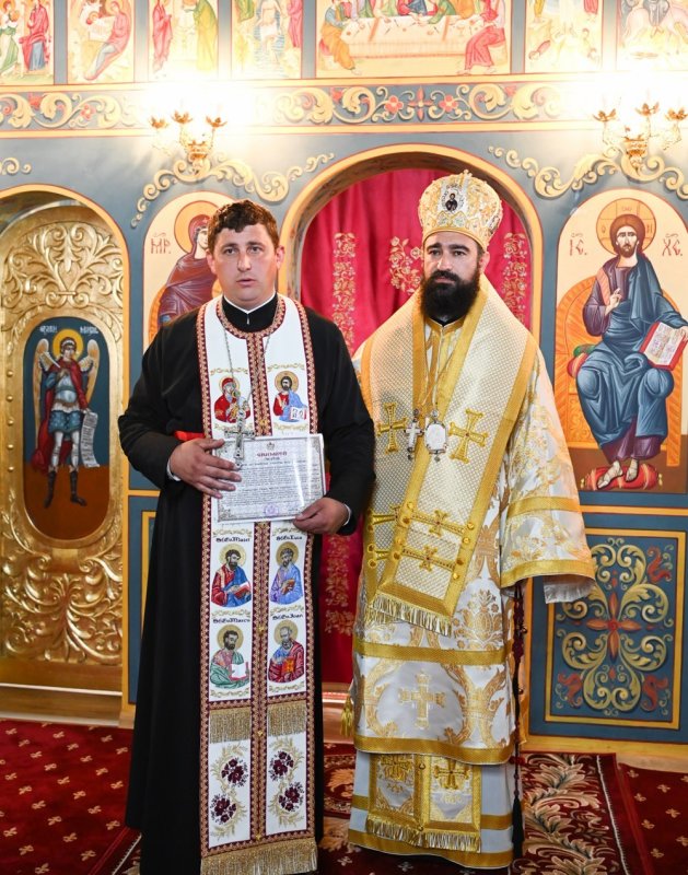 Zi de sărbătoare în Parohia Tomești 376932