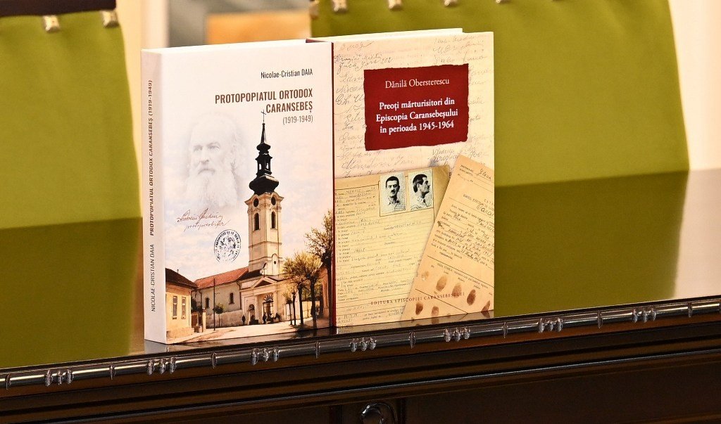 Eveniment artistic şi cultural la Centrul eparhial din Caransebeș 377110