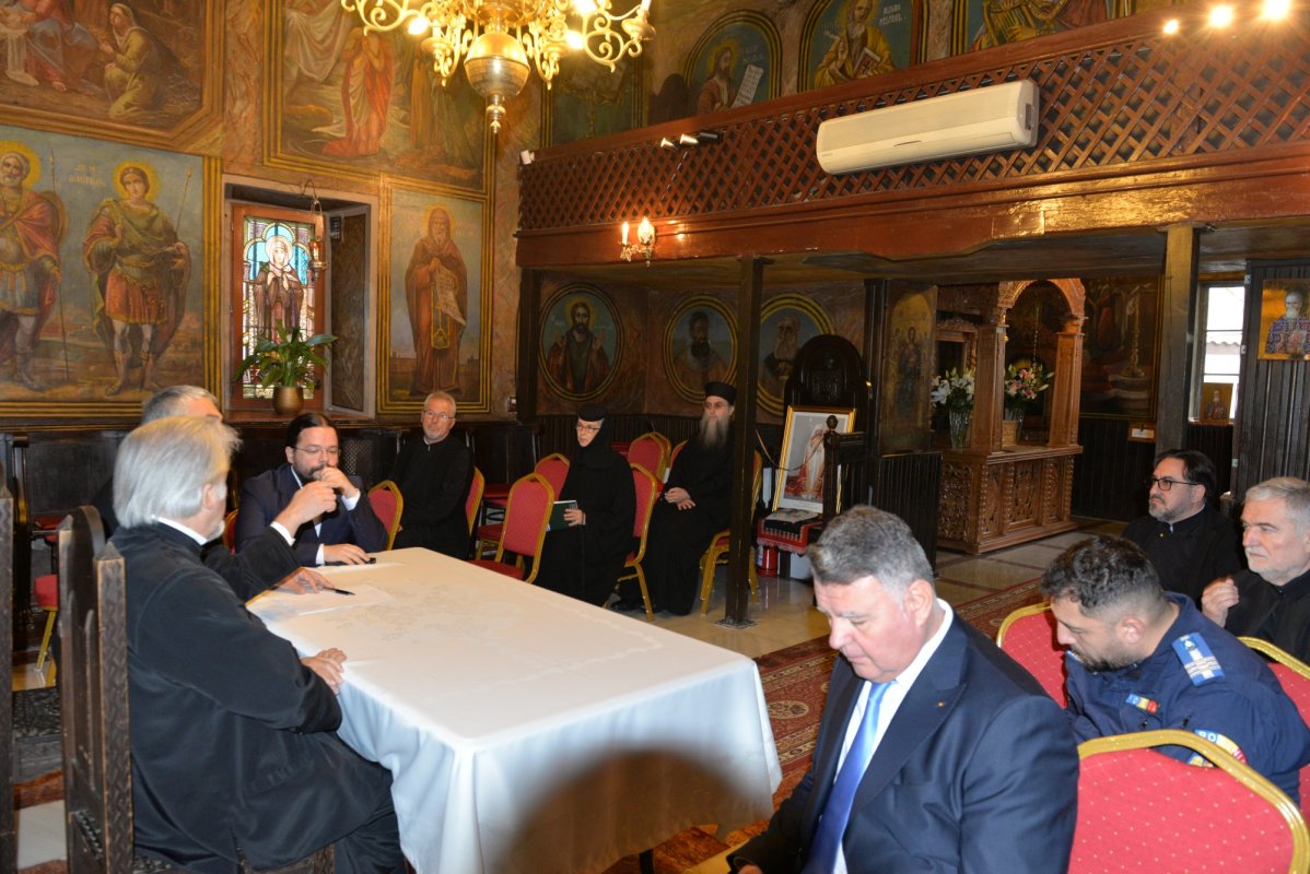 Pregătirea proclamării locale a canonizării Preotului Mucenic Constantin Sârbu 377155