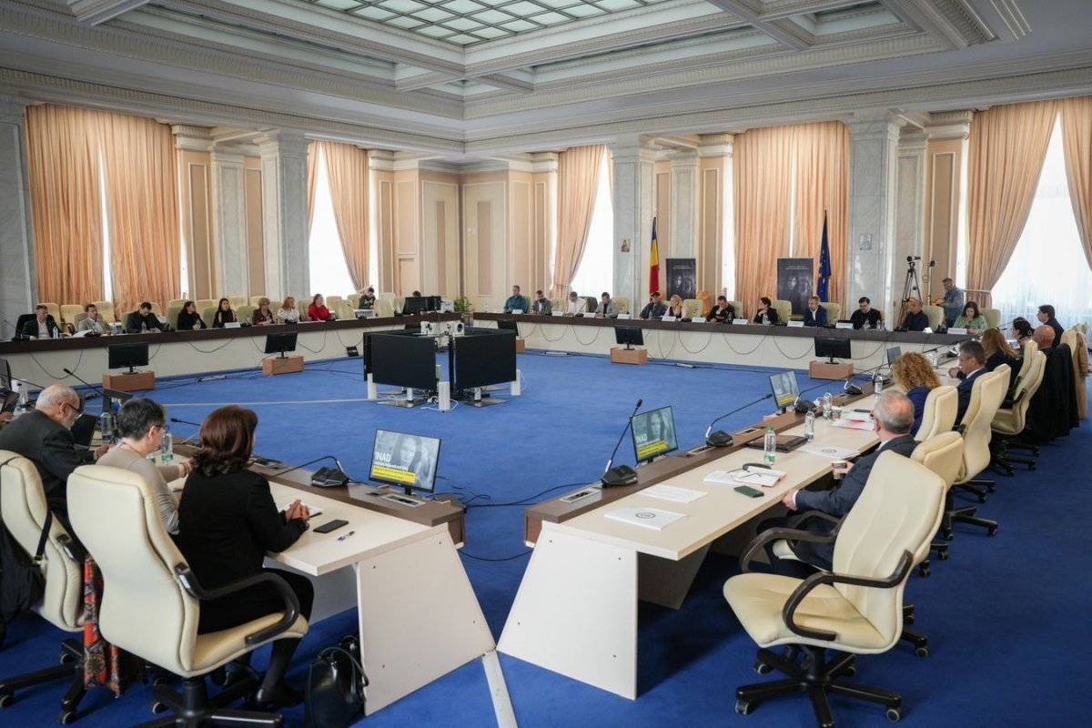Patriarhia Română, reprezentată la o dezbatere publică privind prevenirea consumului de droguri 377248